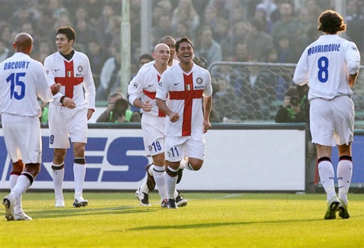 自由身的重逢？阿贾克斯将目光投向昔日爱徒富安健洋（阿贾克斯相中富安健洋，自由身重聚在望？）