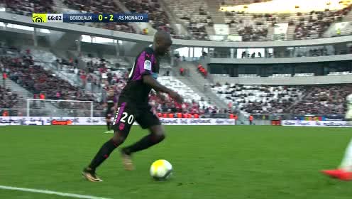 德甲半场：蒂尔曼1射1传，塔普索巴破门，沃尔夫斯堡0-3勒沃库森（半场战报：勒沃库森3-0领先沃尔夫斯堡，蒂尔曼传射，塔普索巴建功）