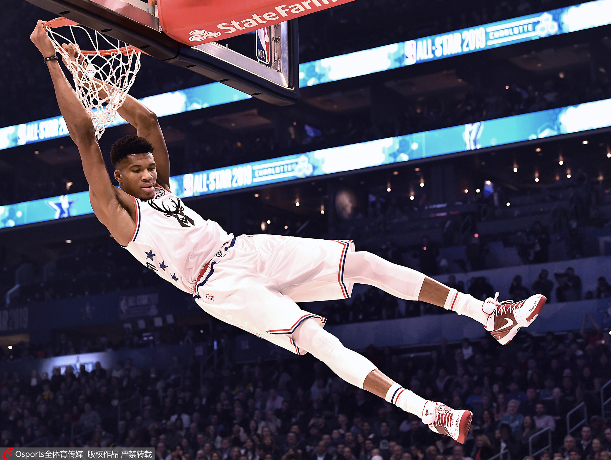 法国F1赛道体验捷尼赛思高性能品牌MAGMA首款量产车GV60 MAGMA（法国F1赛道实测：捷尼赛思高性能品牌MAGMA首款量产车GV60 MAGMA）