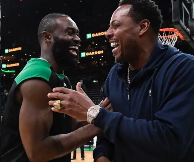 自2019年以来凯恩在大赛预选赛已打入40球，为欧洲球员最多（凯恩自2019年起在大赛预选赛攻入40球，位列欧洲球员第一）