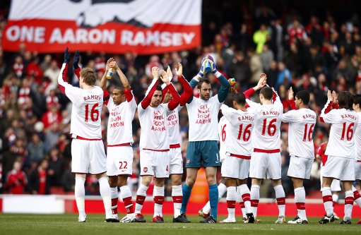 葡超战报：阿格霍瓦、桑托斯破门，波尔图2-0战胜通德拉（葡超快讯：阿格霍瓦、桑托斯相继破门，波尔图2-0击败通德拉）