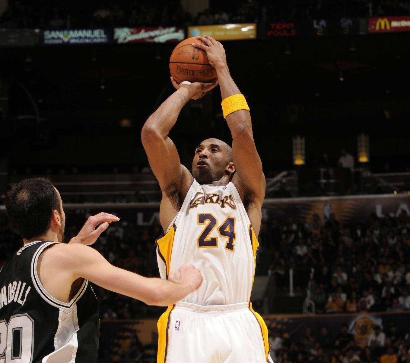 罗体：拉齐奥尝试用诺斯林和都灵租借交换伊利奇，萨里已点头（罗体：拉齐奥拟与都灵进行租借互换，以诺斯林交换伊利奇，萨里已点头）