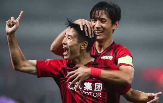 科摩罗后卫：我们一点也不害怕摩洛哥，没人能吓到我们（科摩罗后卫：我们无惧摩洛哥，谁也震慑不了我们）