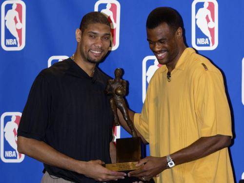 记者：李国旭参加国足主帅选聘不是秘密，一个多月前就在准备（记者称李国旭参与国足主帅竞聘并非秘密，早在一个多月前已着手准备）